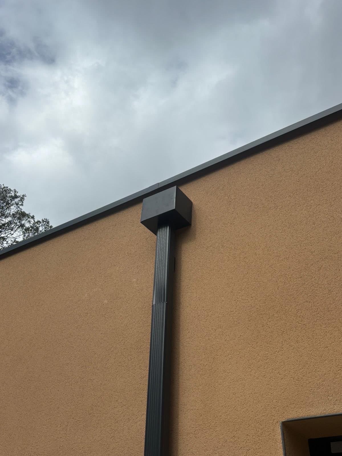 Boîte à eau sur mesure